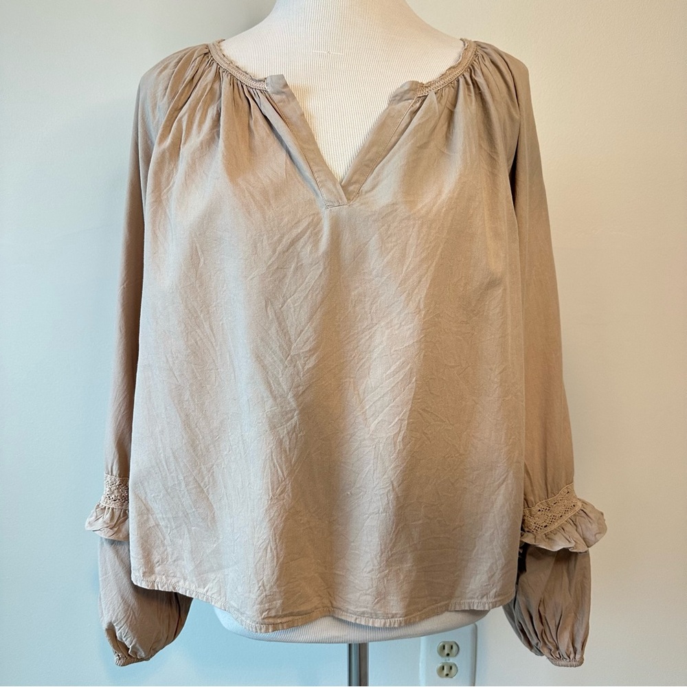 Evereve Elli Top Blouse Sandstone Poplin Blouson Crochet Balloon Sleeves, M - Picture 2 of 16